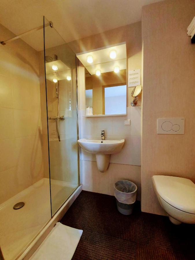 Le Toul' Broch Hotel Baden Ngoại thất bức ảnh